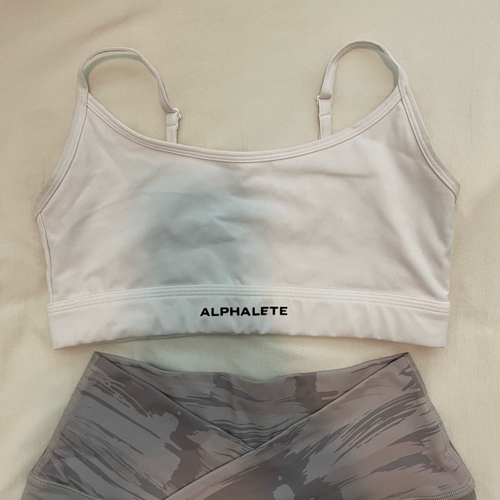 Alphalete Set - Picture 2 of 6